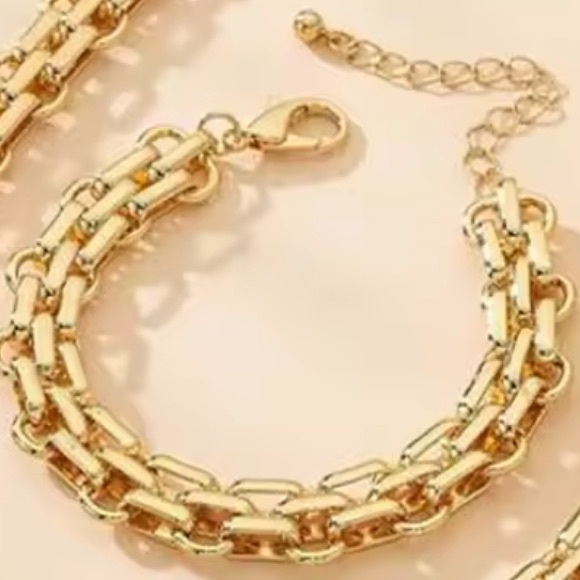 Chunky Zara New Adjustable Gold Chain Bracelet